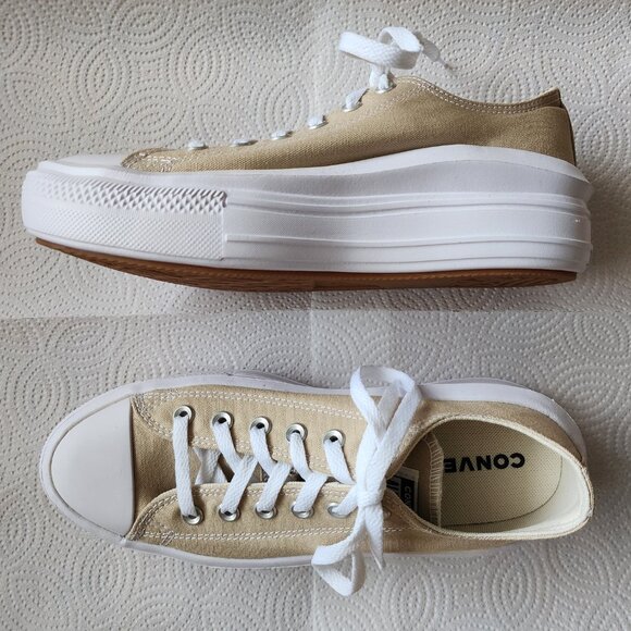 Converse Chuck Taylor All Star Move Platform Low BRAND NEW - Size W 9.5 - Picture 1 of 3